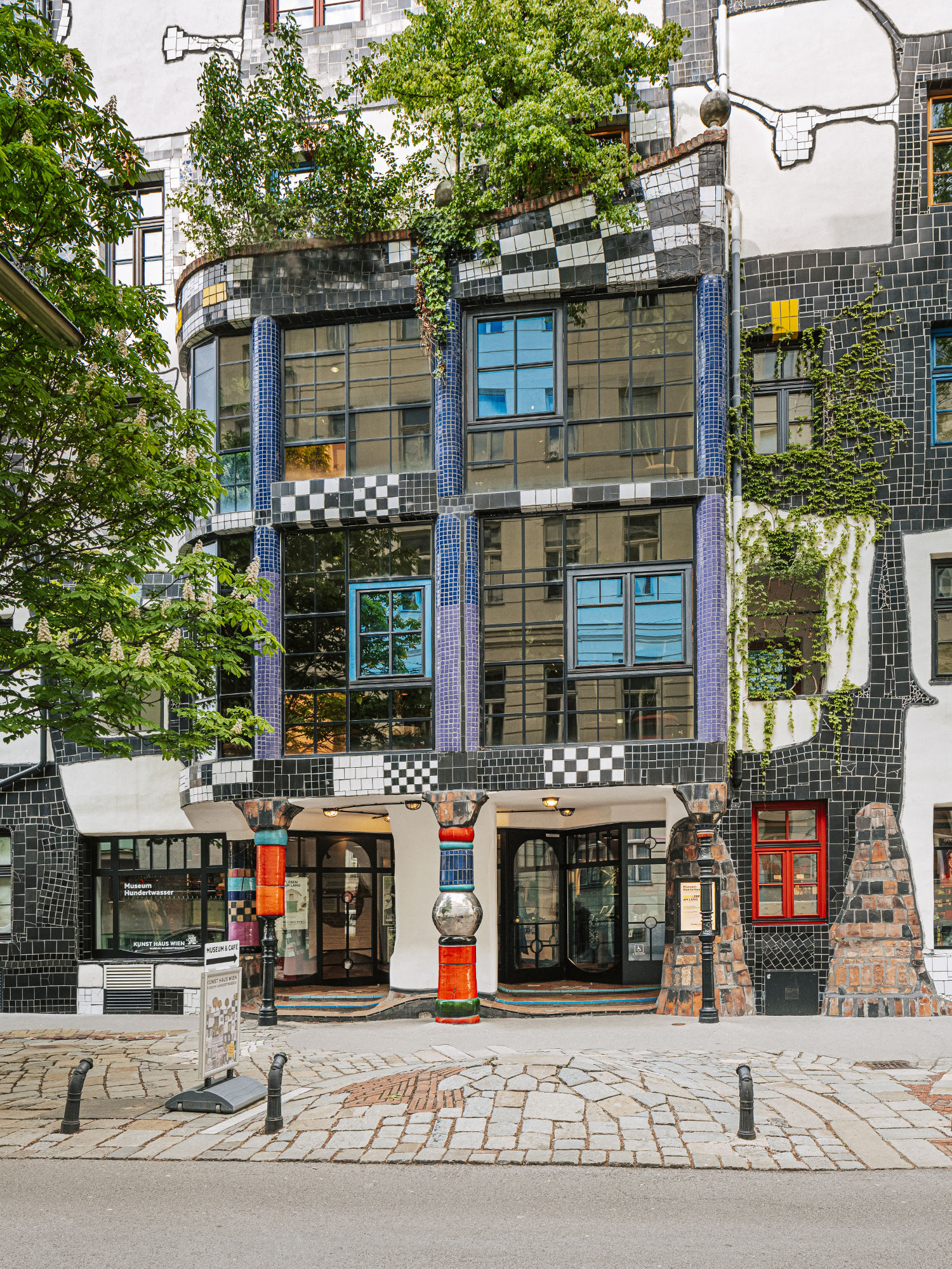 Frühstück mal anders I KunstHausWien. Museum Hundertwasser