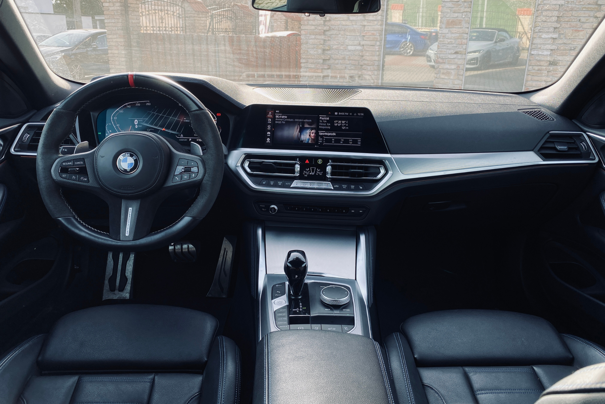 BMW 420I M SPORT CONVERTIBLE Wochenendmiete 