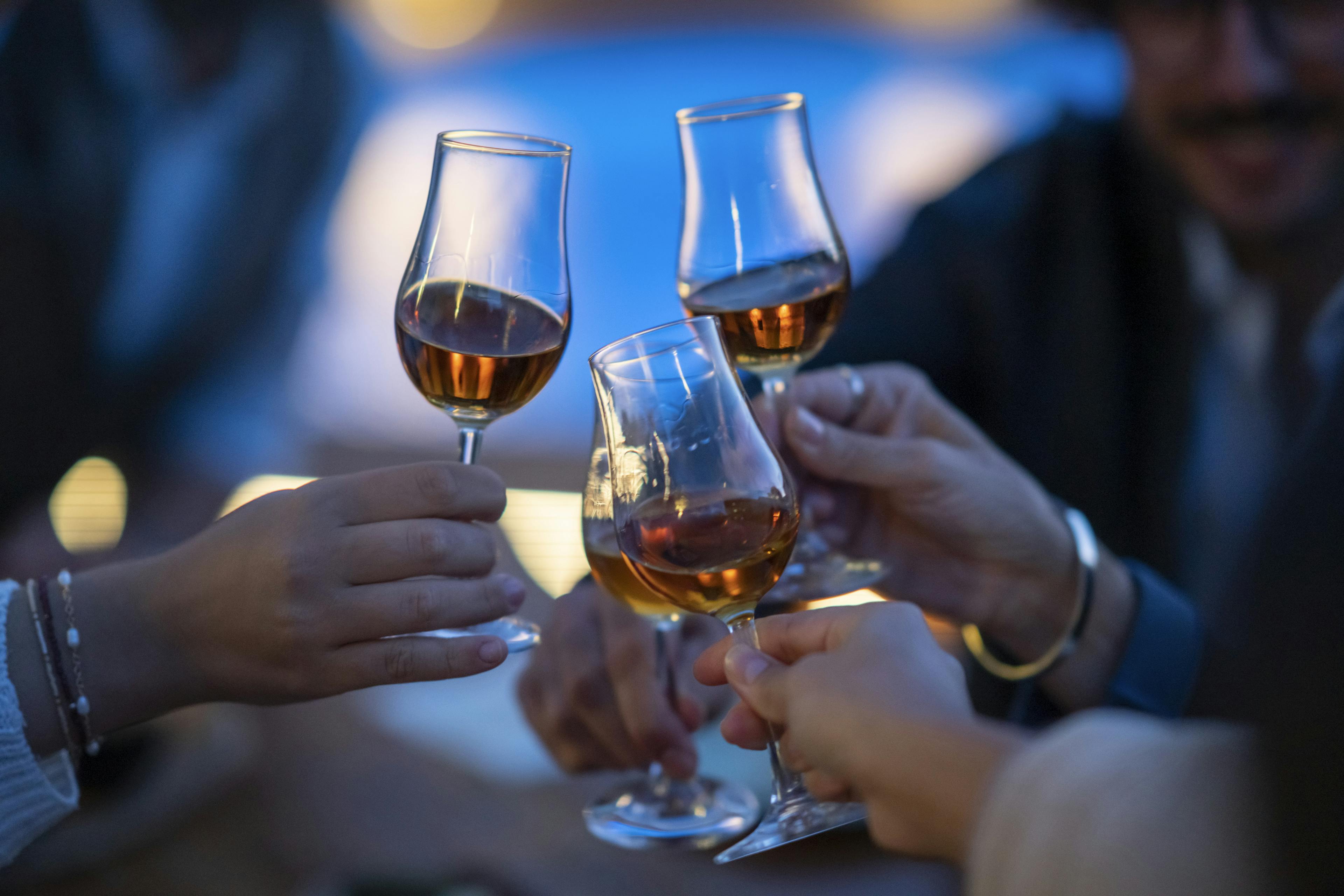 DEIN TASTING | PROBE Wein, Sekt, Whisky oder Rum für bis zu 6 Personen: im Raum Baden-Baden!