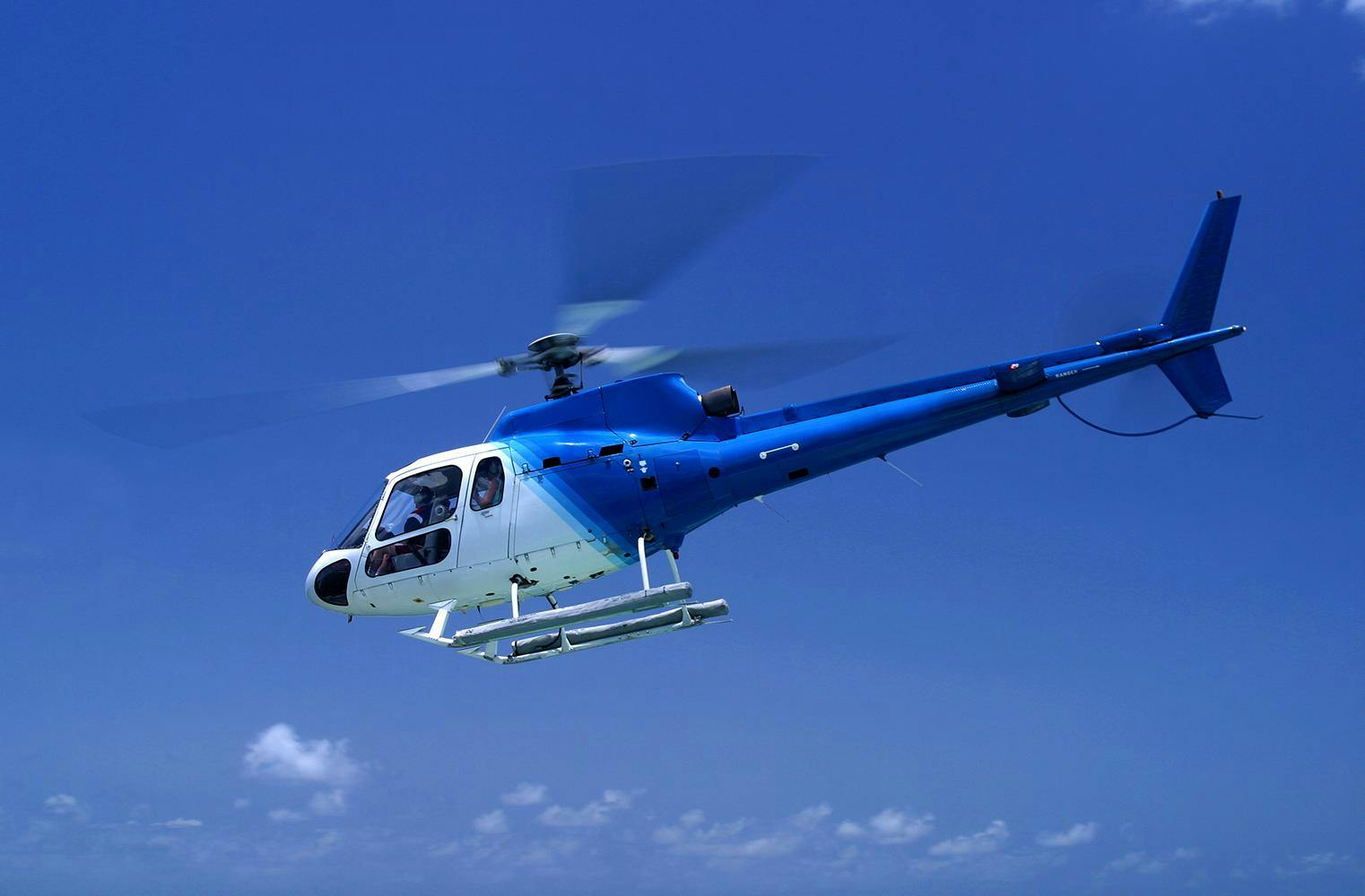 Privater Rundflug | Hubschrauber exklusiv für 2 | 35 Min.