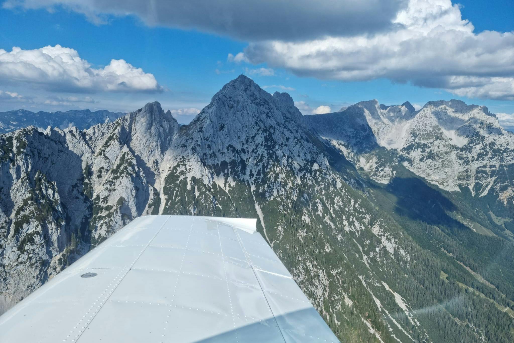 95 Min. Flugzeug Rundflug "Alpen XXL" ab Flugplatz Bad Wörishofen