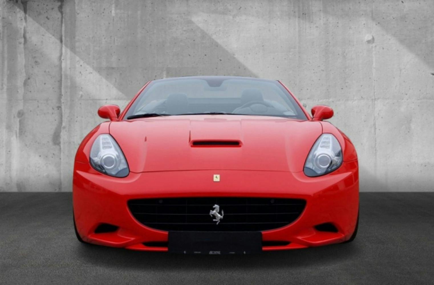 einen Tag Ferrari fahren | 460 PS purer Fahrspaß