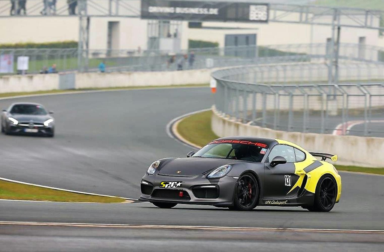Porsche GT4 als Pilot | Rennstreckentraining | 2+2 Runden