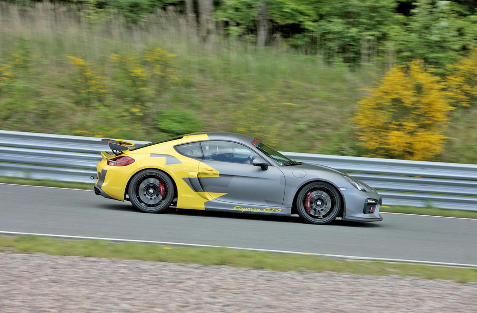 Am Steuer des Porsche GT4 | 2+4 Runden Rennstrecken-Feeling 