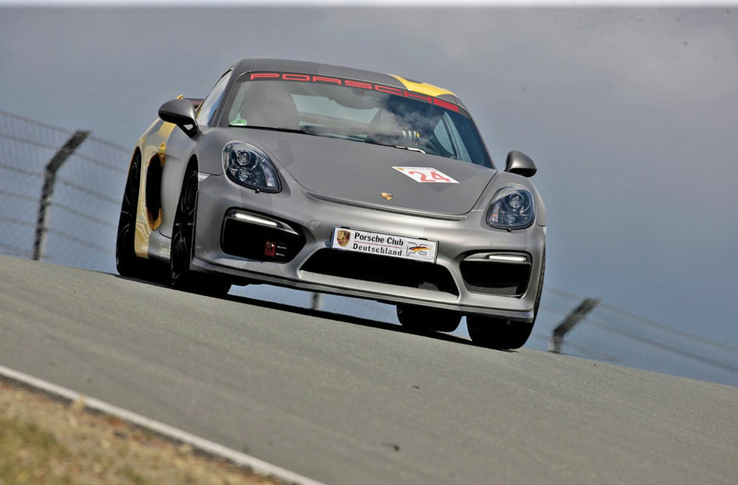 Am Steuer des Porsche GT4 | 2+2 Runden am Hockenheimring