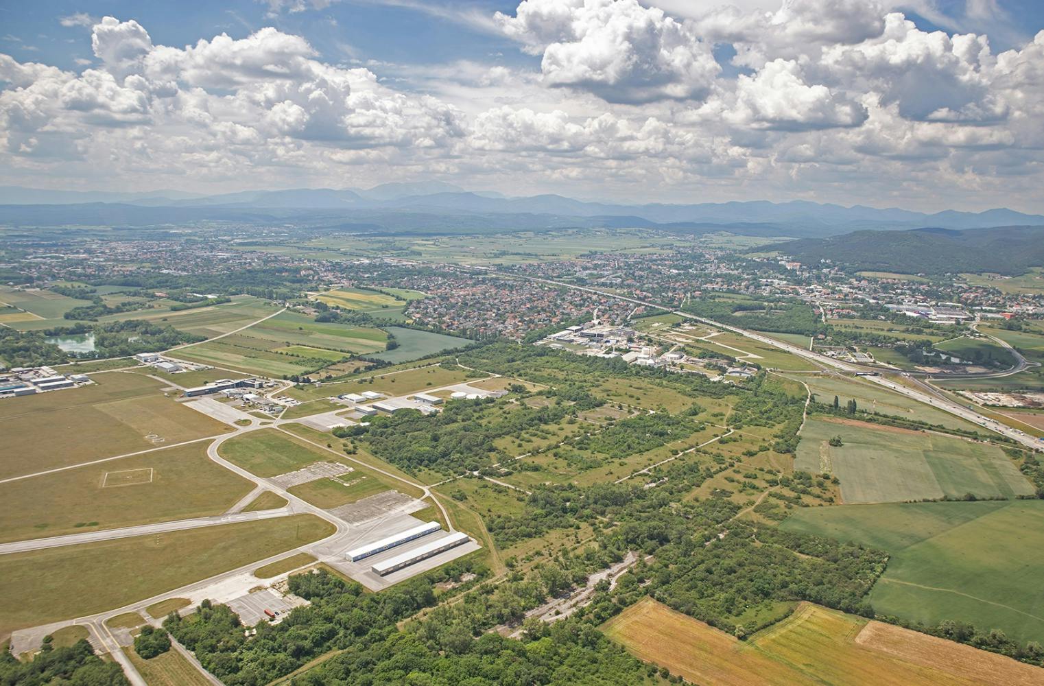 Hubschrauberflug | Rundflug südliches Wien | 20 Minuten