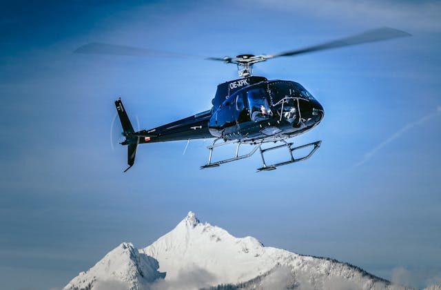 30 Min. Hubschrauber Rundflug | Dachstein Gletscher