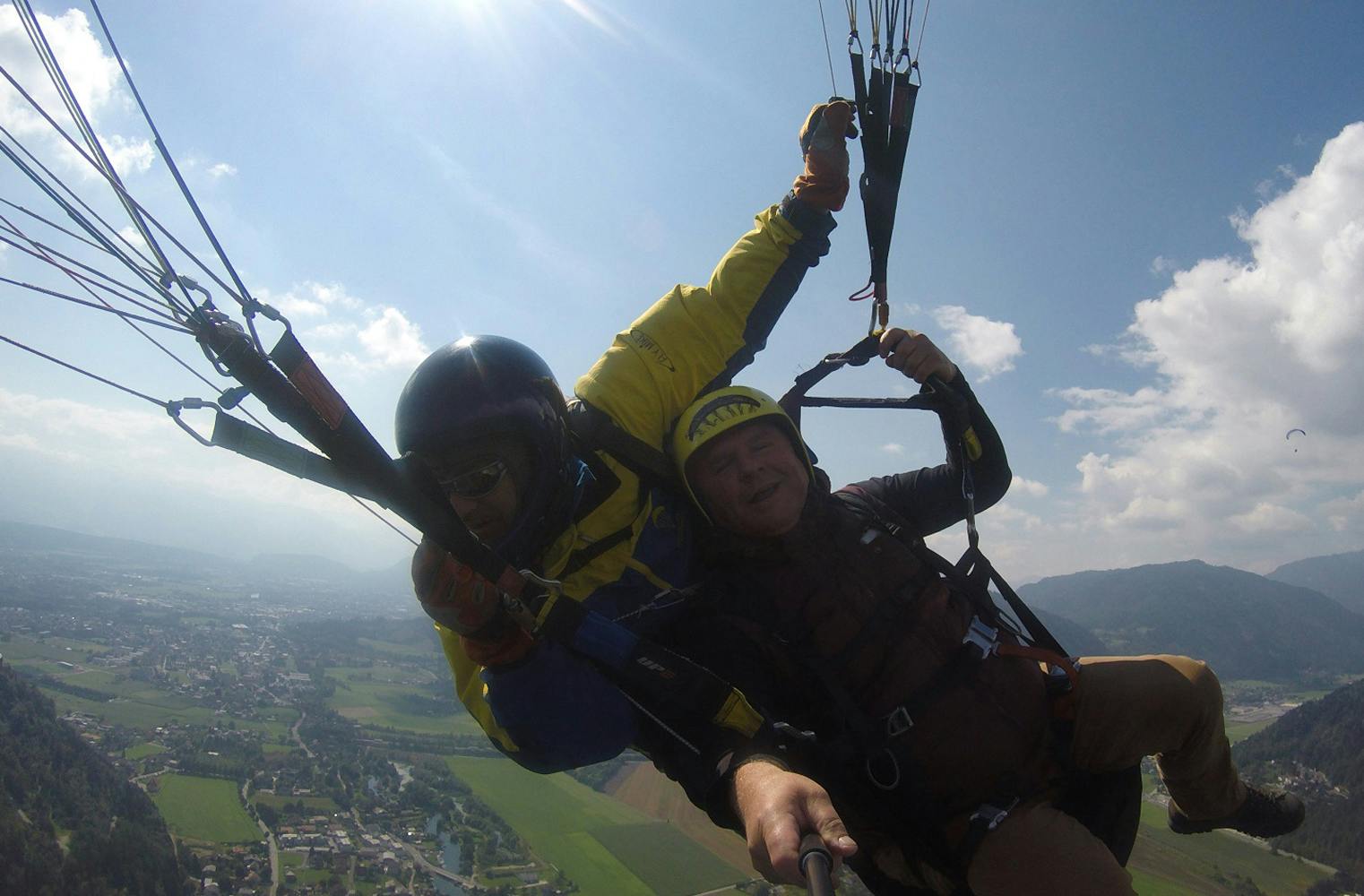 Gleitschirm Actionflug | der Adrenalinkick über Kärnten