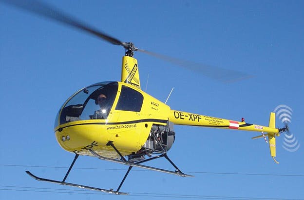 Helicopter fliegen | Robinson R22 selbst steuern | 30 Min.