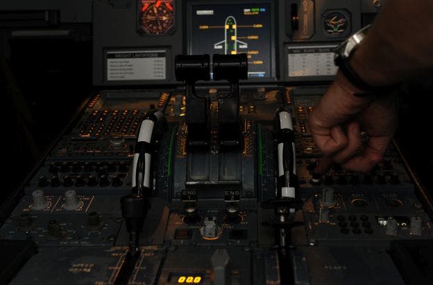 Flugzeug fliegen | als Pilot im Flugsimulator | Airbus A320
