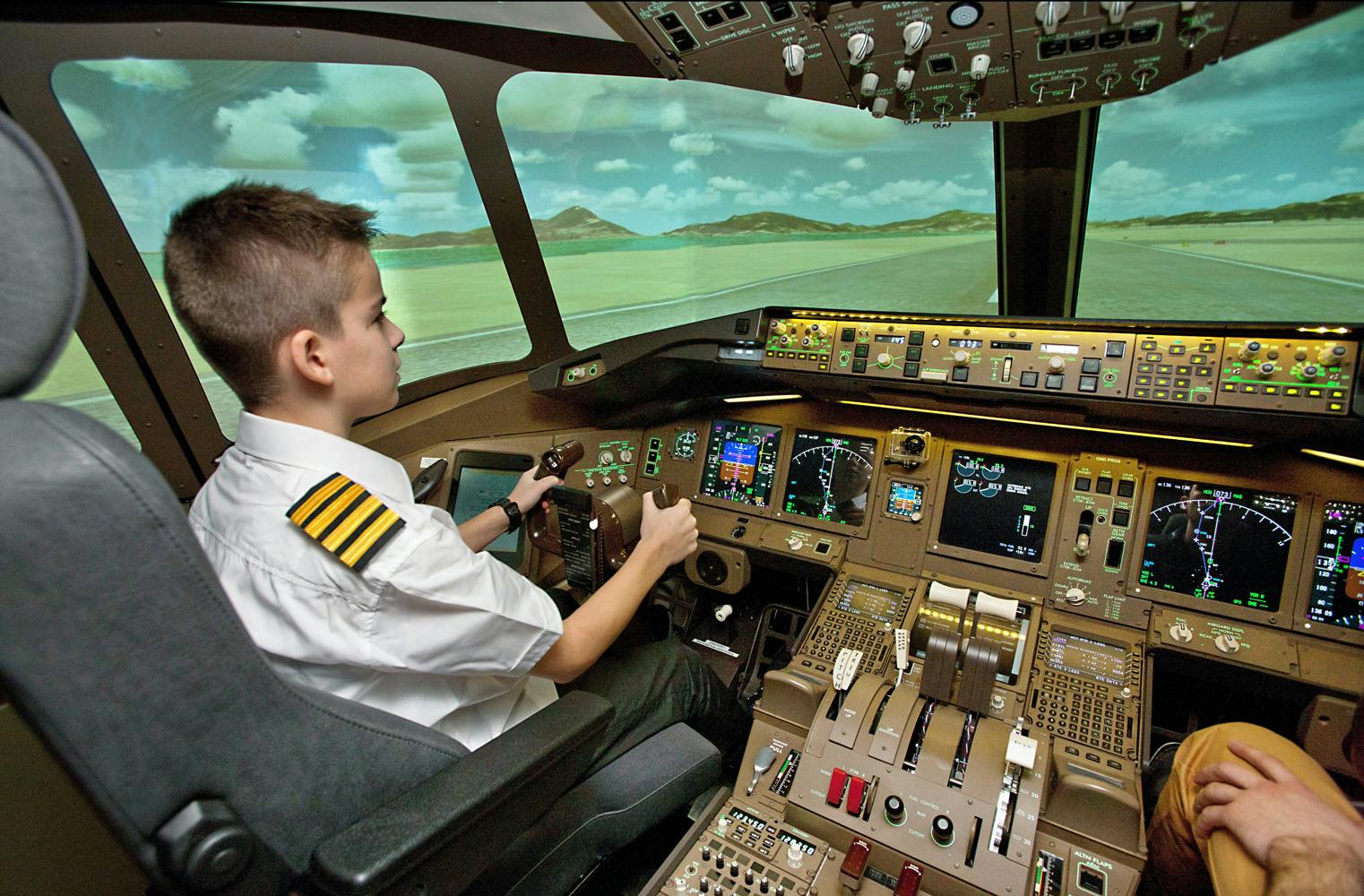 Als Captain in der Boeing 777 | Pilot im Flugsimulator