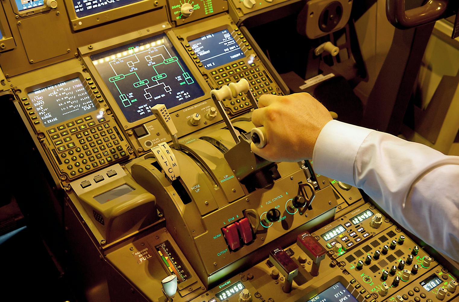 Als Captain in der Boeing 777 | Pilot im Flugsimulator