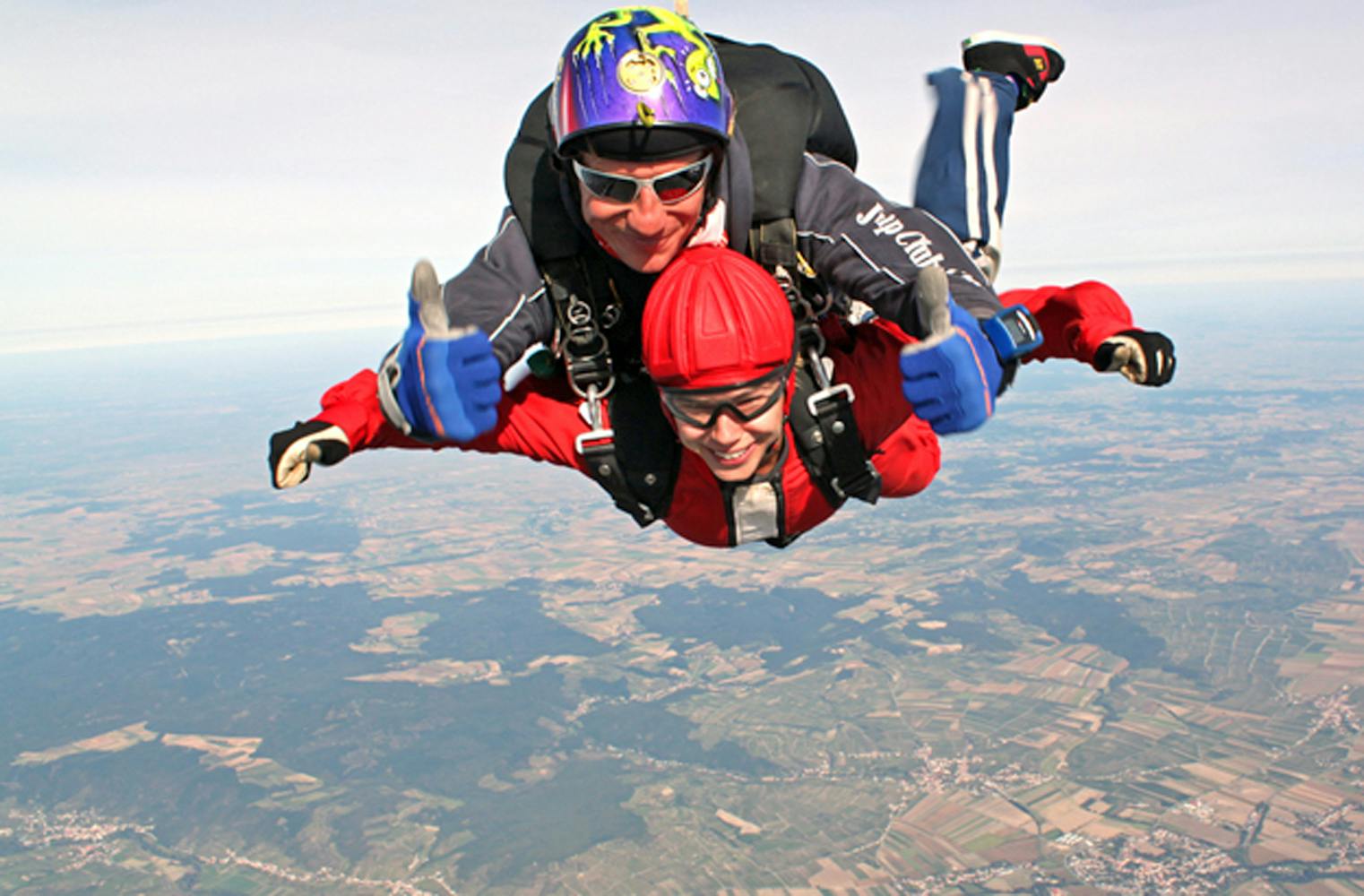 Tandem Skydiving Wachau | aus 3.500 bis 4.000 Metern Höhe
