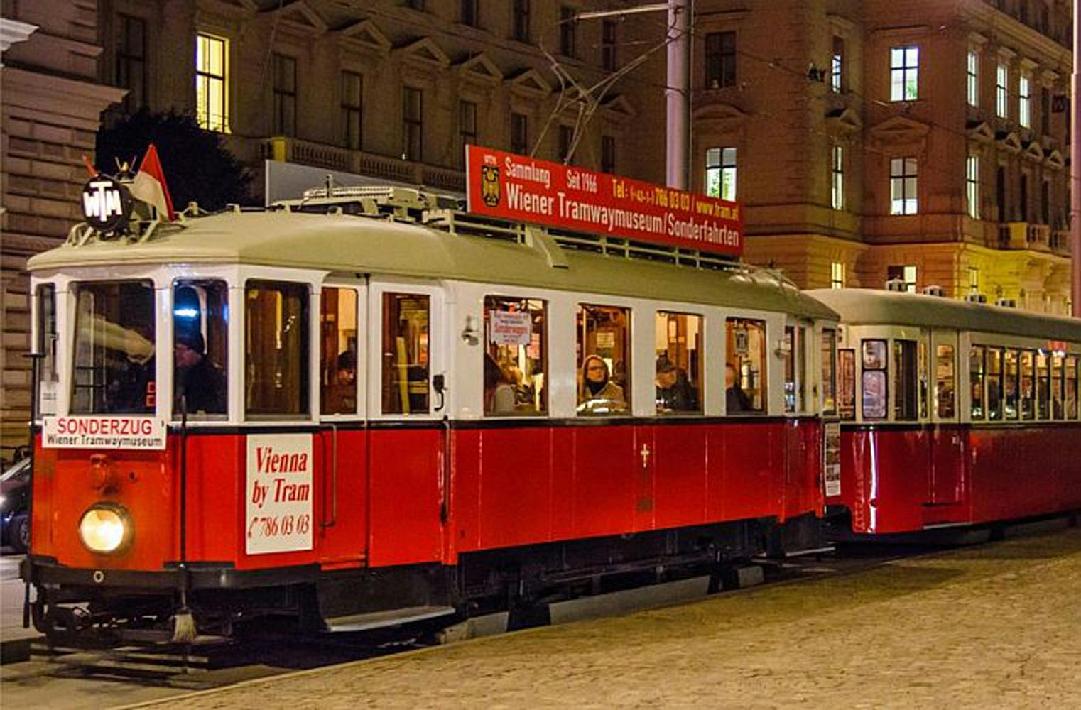 After-Work-Tram in die Welt des Bieres | Ring-Rundfahrt Wien