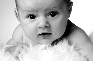 Kind & Baby Fotoshooting | mit 5 bearbeiteten Abzügen