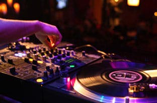 DJ Workshop | 4 x 30 Min. Mixen und Scratchen