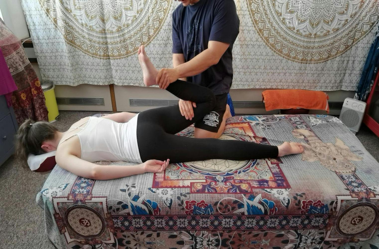 Thai Massage | 60 Minuten Thai Nuad Yoga